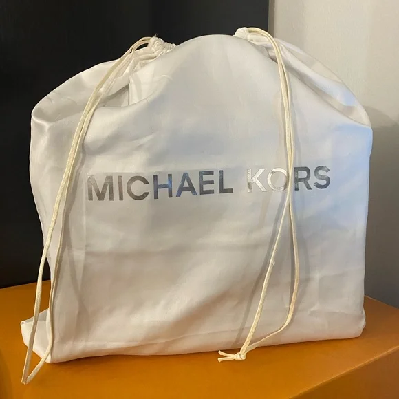PERFECT CONDITION Michael Kors Selma bag medium - Picture 4 of 9